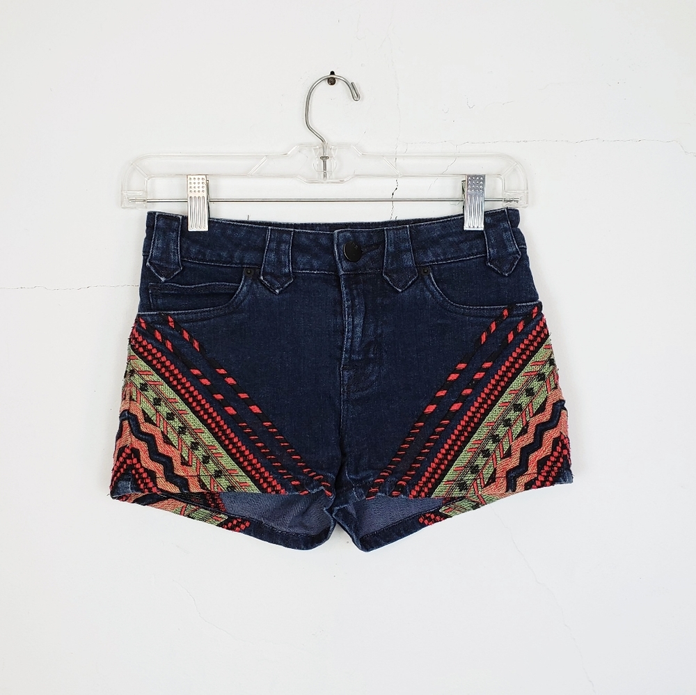BDG Southwest Tribal Embroidered Shorts 24 - Picture 1 of 11